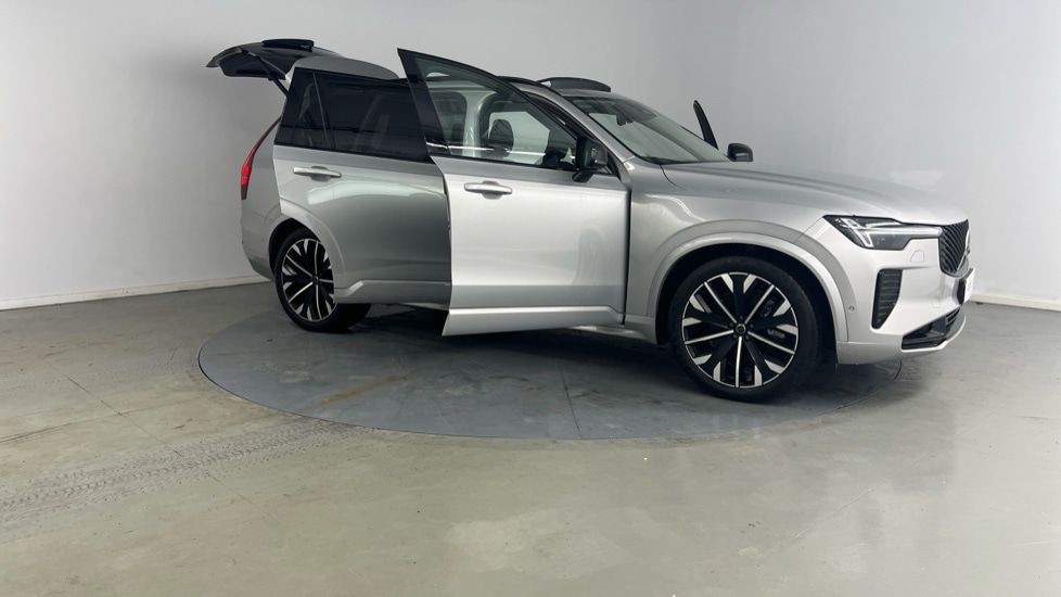 Used Volvo XC90 2025 for sale - 77563378: Photo 23