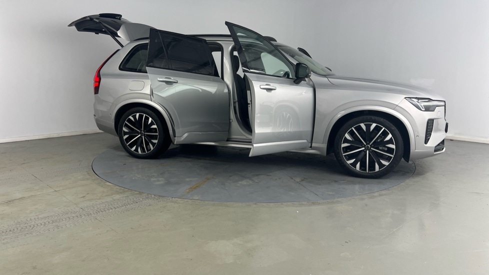 Used Volvo XC90 2025 for sale - 77563378: Photo 24