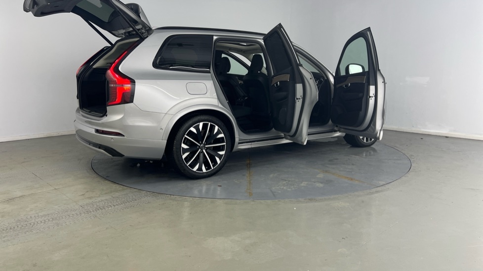 Used Volvo XC90 2025 for sale - 77563378: Photo 28