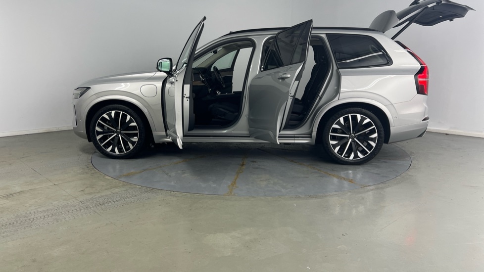 Used Volvo XC90 2025 for sale - 77563378: Photo 38