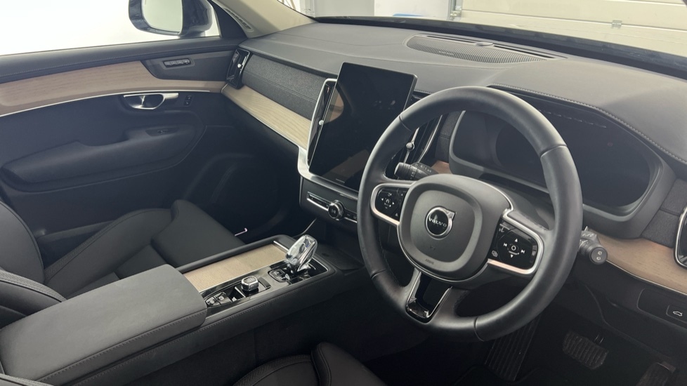 Used Volvo XC90 2025 for sale - 77563378: Photo 4