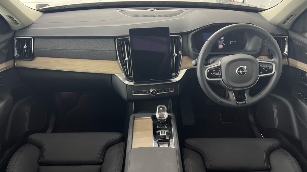 Used Volvo XC90 2025 for sale - 77563378: Photo 5