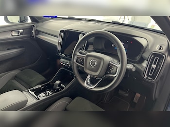 Used Volvo XC40 2022 for sale - 78581349: Photo