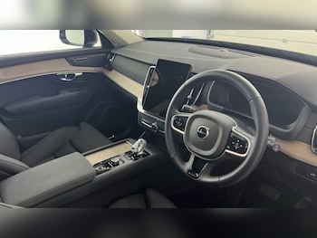 Used Volvo XC90 2025 for sale - 77261625: Photo