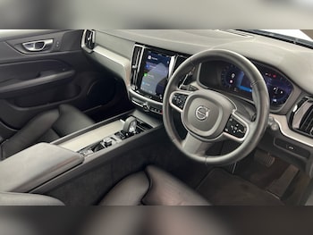 Used Volvo V60 2022 for sale - 79392665: Photo