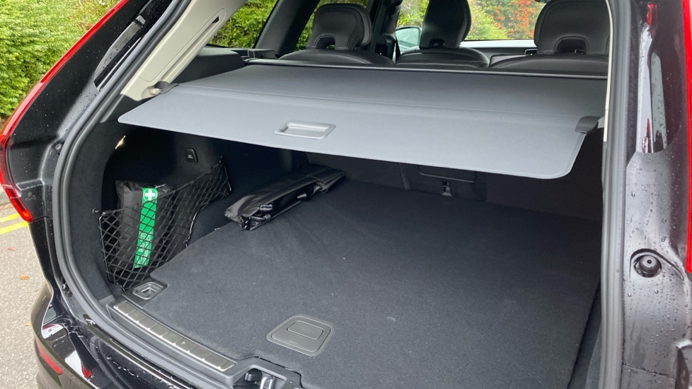 Used Volvo XC60 2025 for sale - 77239490: Photo 17