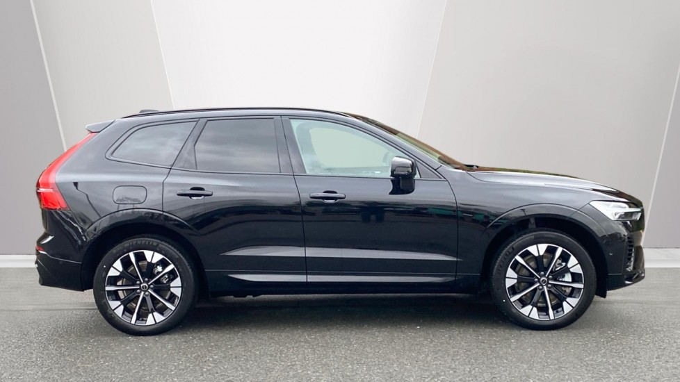 Used Volvo XC60 2025 for sale - 77239490: Photo 3