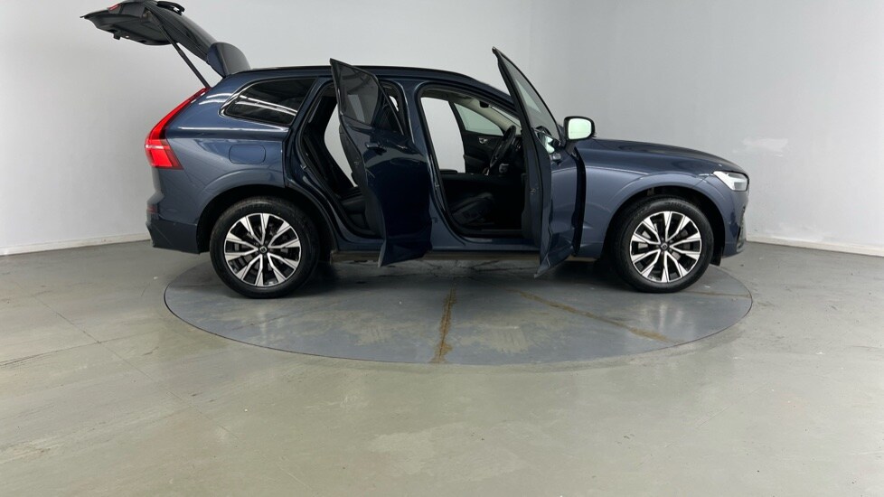 Used Volvo XC60 2022 for sale - 77979004: Photo 25