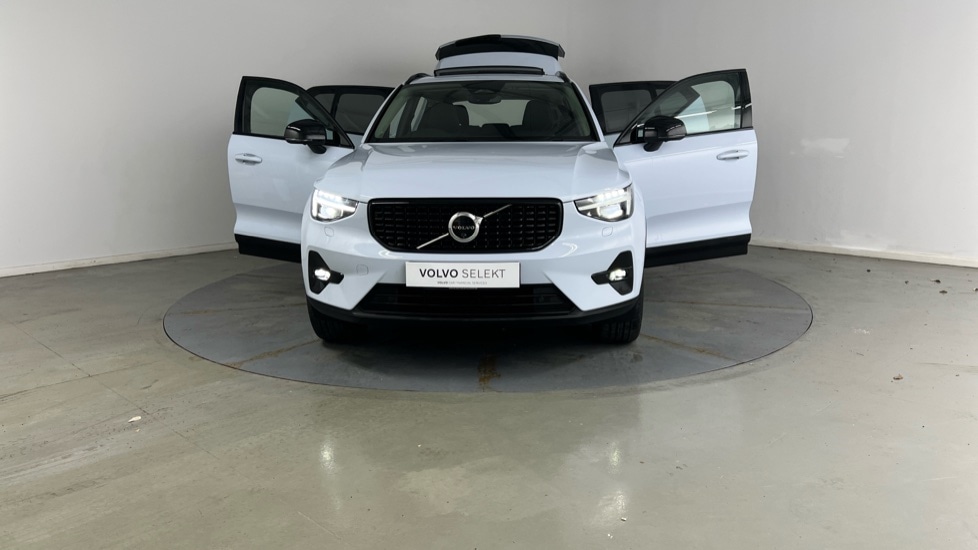 Used Volvo XC40 2025 for sale - 77470840: Photo 18