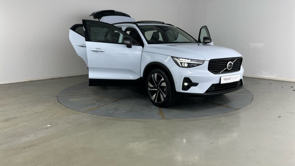 Used Volvo XC40 2025 for sale - 77470840: Photo 21