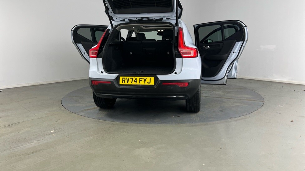 Used Volvo XC40 2025 for sale - 77470840: Photo 31