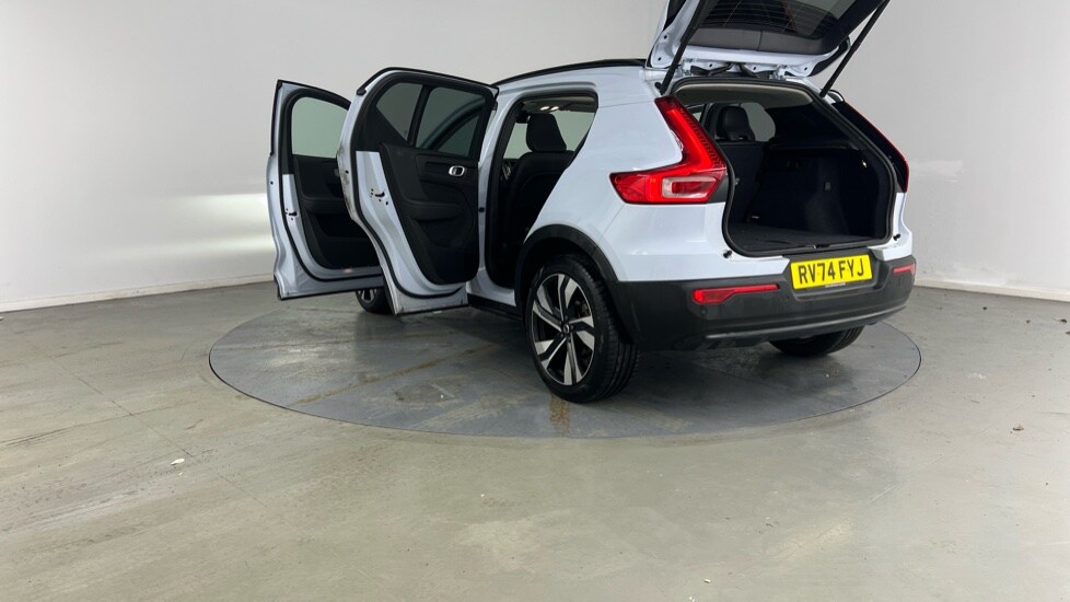 Used Volvo XC40 2025 for sale - 77470840: Photo 34