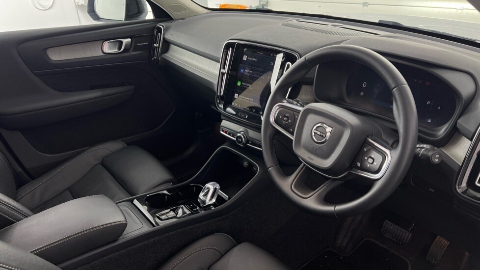 Used Volvo XC40 2025 for sale - 77470840: Photo 4