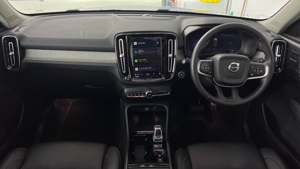 Used Volvo XC40 2025 for sale - 77470840: Photo 5