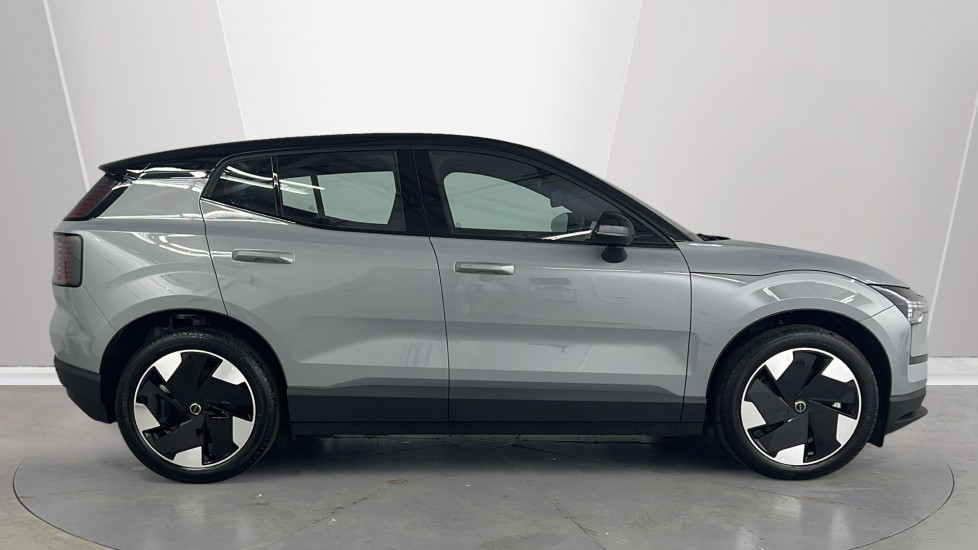 Used Volvo EX30 2025 for sale - 76007863: Photo 3