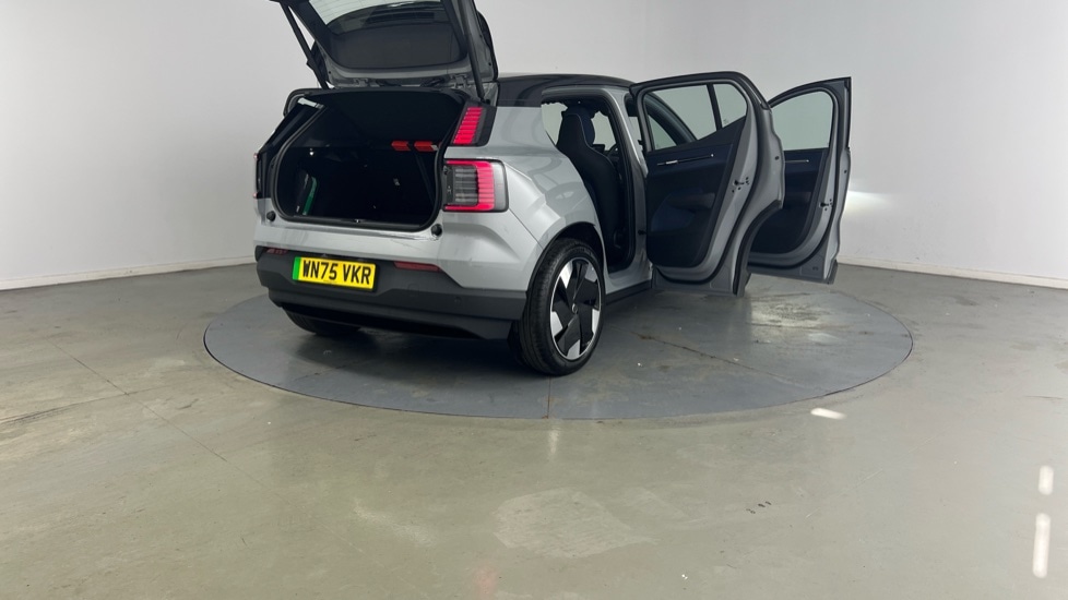 Used Volvo EX30 2025 for sale - 76007863: Photo 40