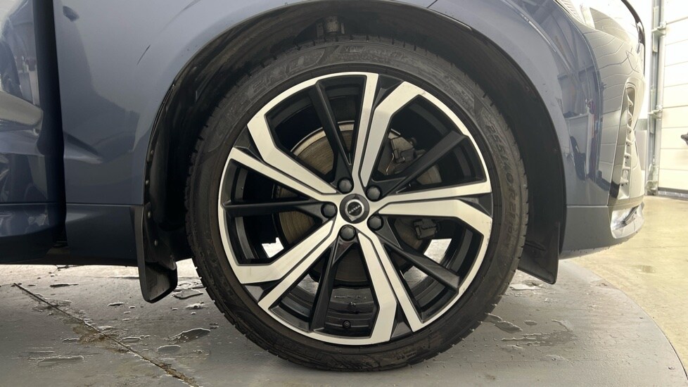 Used Volvo XC60 2021 for sale - 76773295: Photo 9