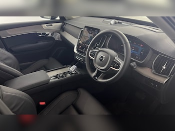 Used Volvo XC90 2025 for sale - 77261612: Photo