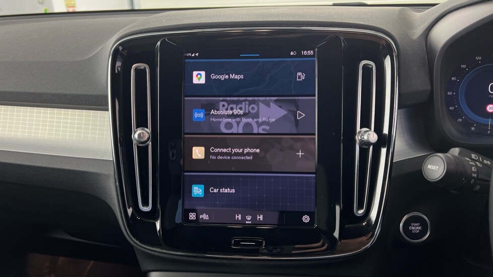 Used Volvo XC40 2023 for sale - 76023233: Photo 12