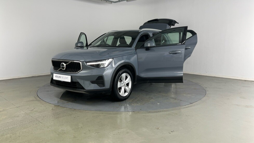 Used Volvo XC40 2023 for sale - 76023233: Photo 16