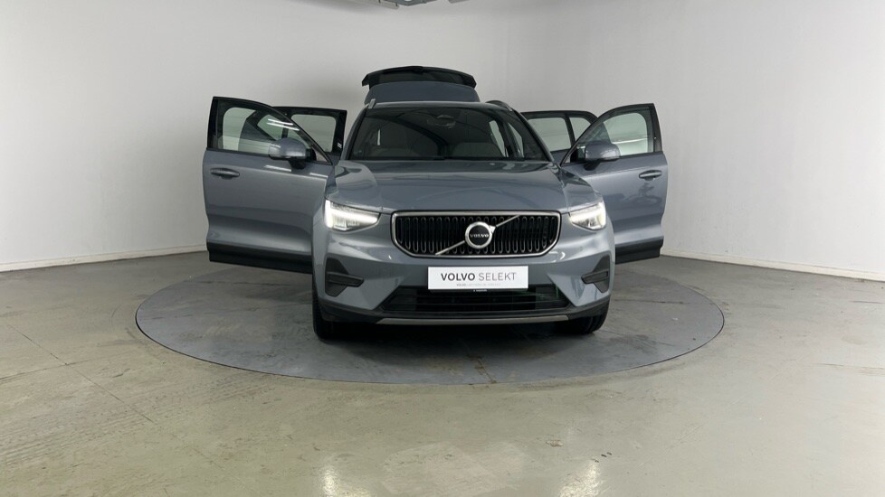 Used Volvo XC40 2023 for sale - 76023233: Photo 19