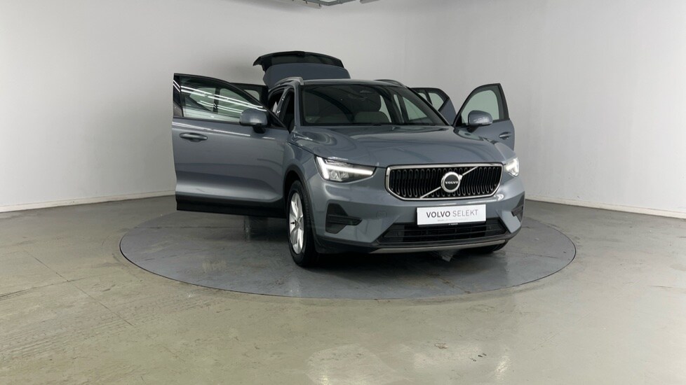 Used Volvo XC40 2023 for sale - 76023233: Photo 20