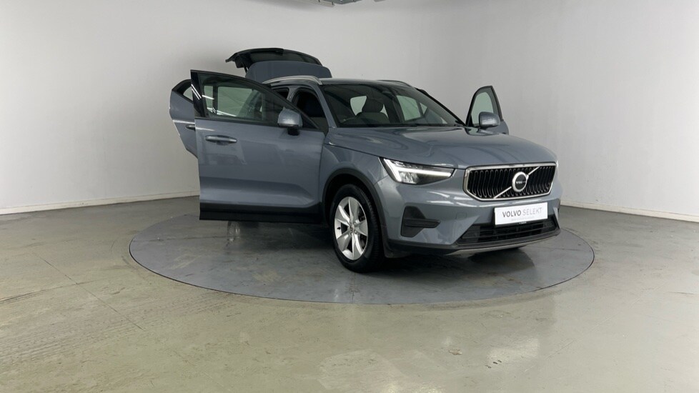 Used Volvo XC40 2023 for sale - 76023233: Photo 21