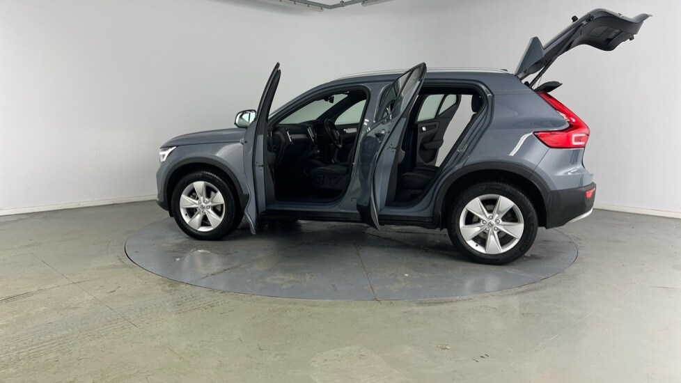 Used Volvo XC40 2023 for sale - 76023233: Photo 36