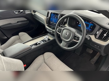 Used Volvo XC60 2022 for sale - 78536623: Photo