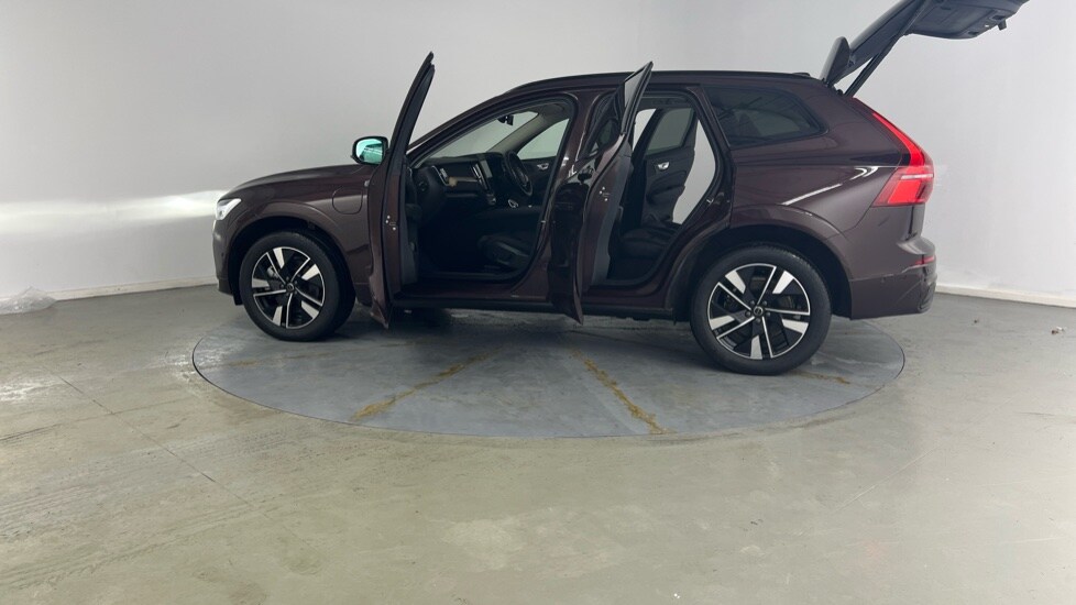 Used Volvo XC60 2025 for sale - 77771112: Photo 37