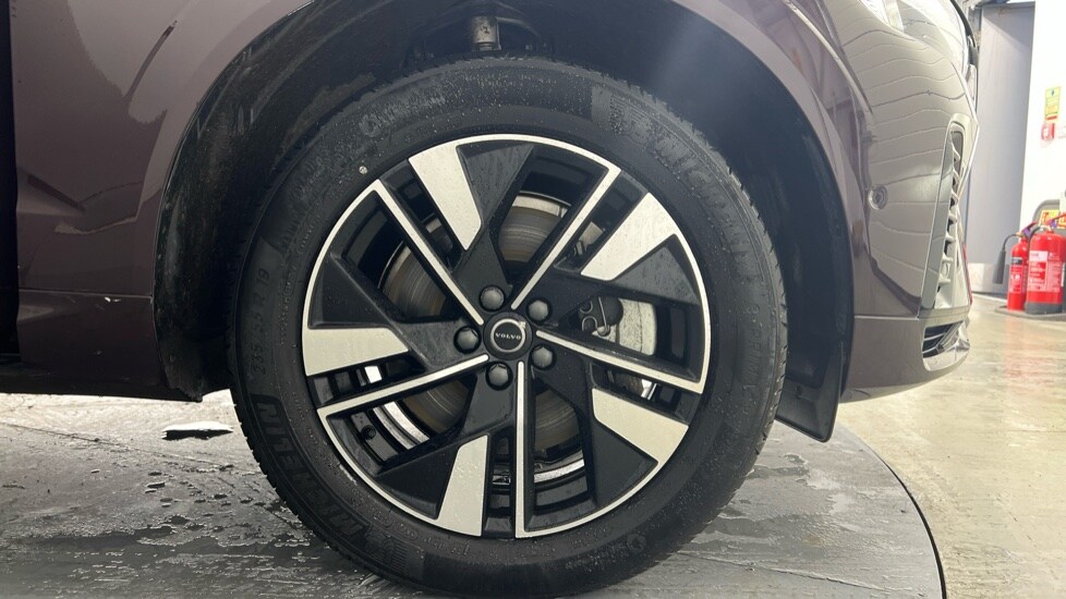 Used Volvo XC60 2025 for sale - 77771112: Photo 9
