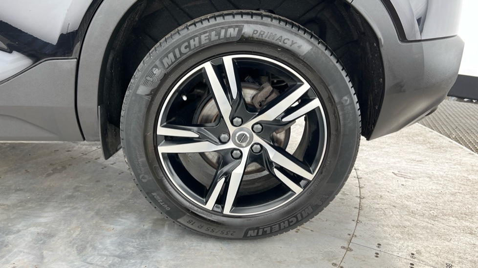 Used Volvo XC40 2021 for sale - 76366572: Photo 4