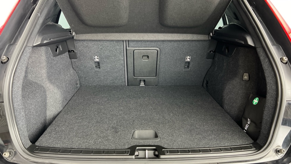 Used Volvo XC40 2021 for sale - 76366572: Photo 5