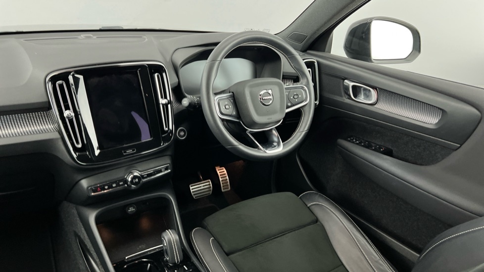 Used Volvo XC40 2021 for sale - 76366572: Photo 8