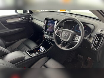 Used Volvo XC40 2025 for sale - 77367027: Photo