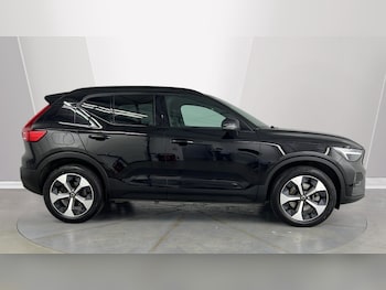 Used Volvo XC40 2025 for sale - 78767375: Photo