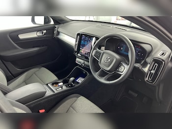 Used Volvo XC40 2025 for sale - 78880311: Photo