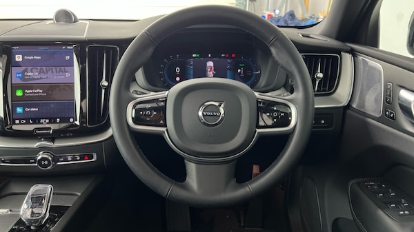 Used Volvo XC60 2024 for sale - 76316927: Photo 10