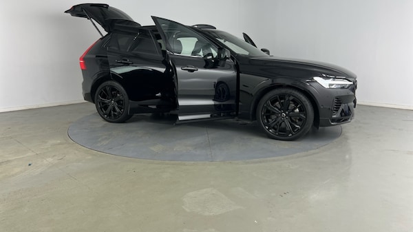 Used Volvo XC60 2024 for sale - 76316927: Photo 24