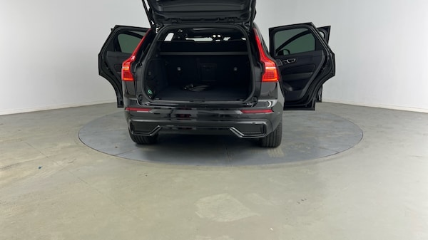 Used Volvo XC60 2024 for sale - 76316927: Photo 32