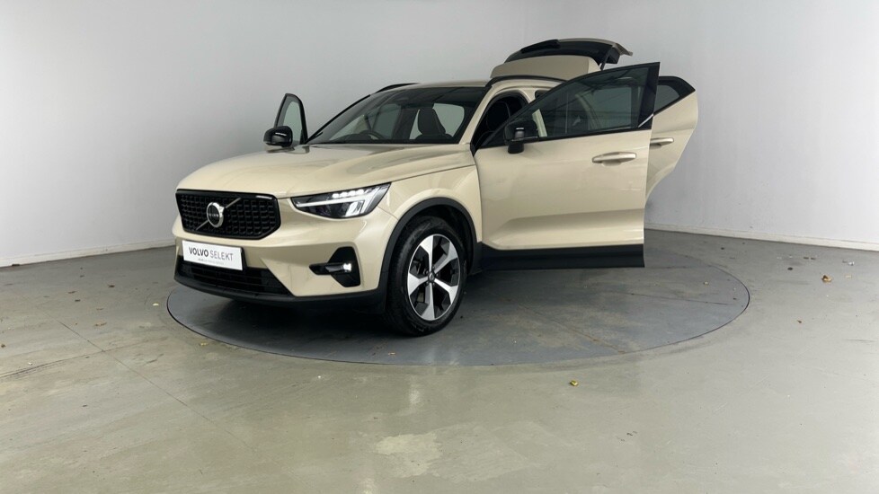 Used Volvo XC40 2024 for sale - 76552469: Photo 16