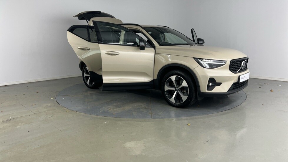 Used Volvo XC40 2024 for sale - 76552469: Photo 22