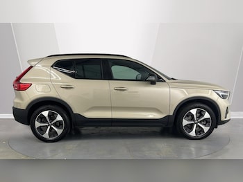 Used Volvo XC40 2024 for sale - 76552469: Photo