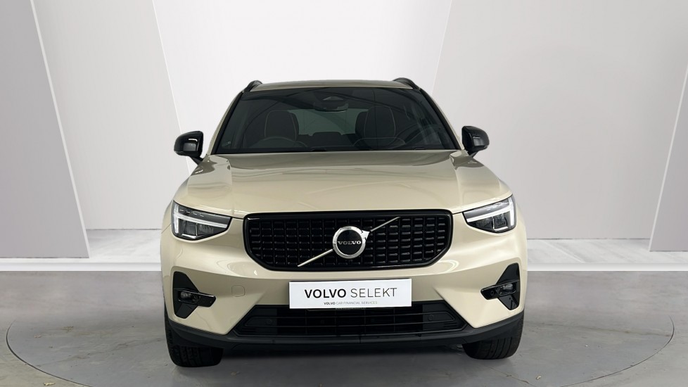 Used Volvo XC40 2024 for sale - 76552469: Photo 8