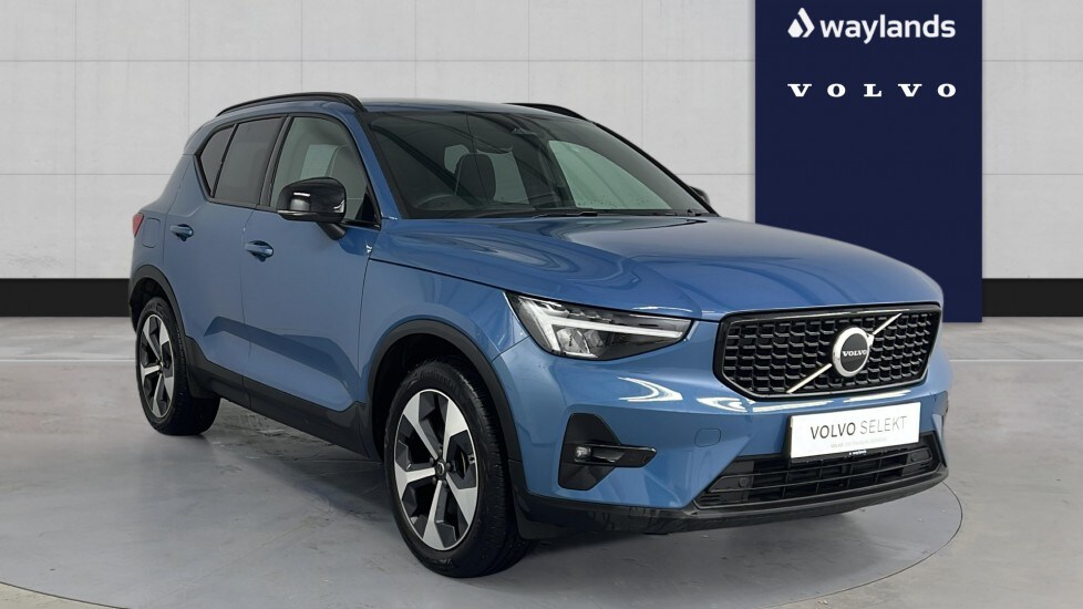 Used Volvo XC40 2025 for sale - 77406241: Photo 1