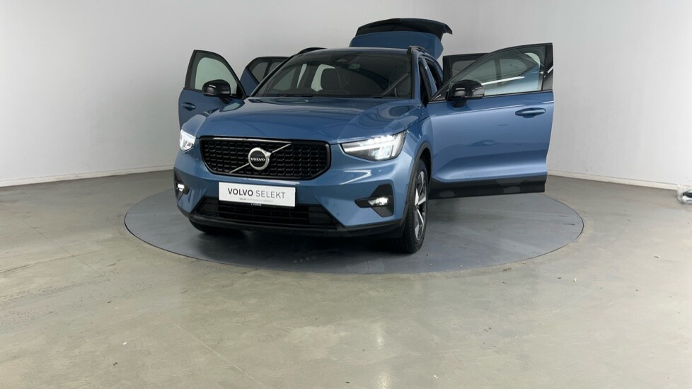 Used Volvo XC40 2025 for sale - 77406241: Photo 17