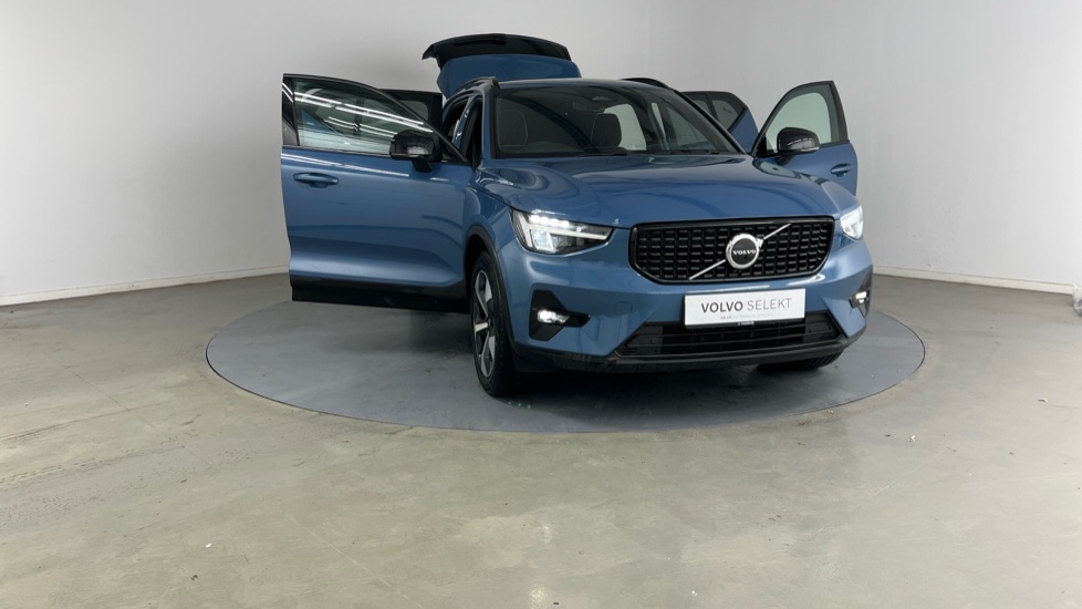 Used Volvo XC40 2025 for sale - 77406241: Photo 19