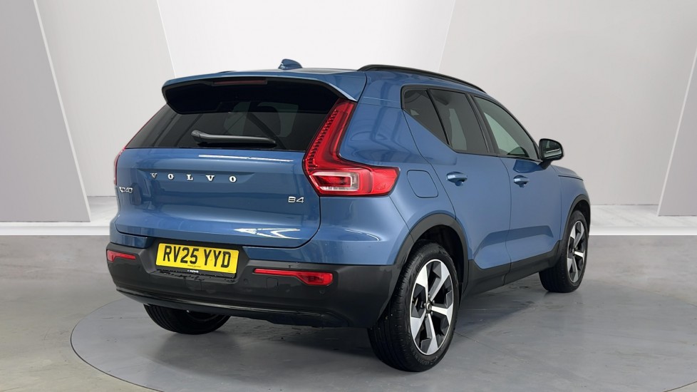 Used Volvo XC40 2025 for sale - 77406241: Photo 2