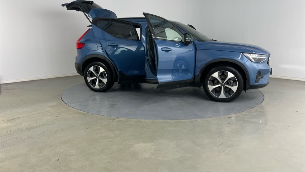 Used Volvo XC40 2025 for sale - 77406241: Photo 23