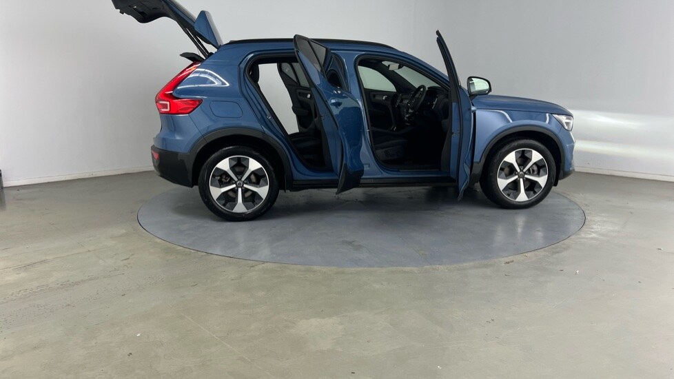 Used Volvo XC40 2025 for sale - 77406241: Photo 25